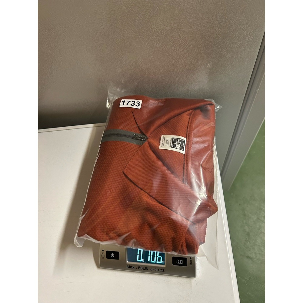 The North Face Lightweight Textured Vapor Wick Quarter 1/4 Zip Pullover Collared - Picture 7 of 7